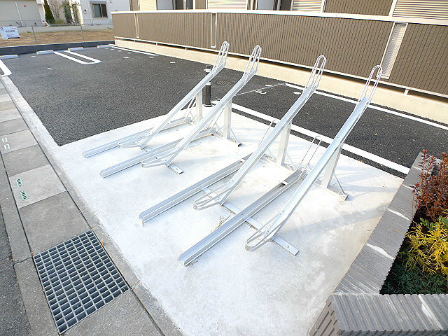 アークヒルズ 駐輪場