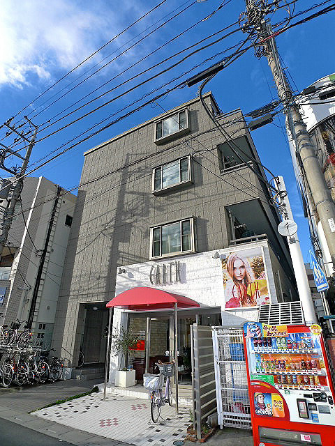 アーバン56のご紹介は住まいの窓口　アソシエにお任せ下さい。