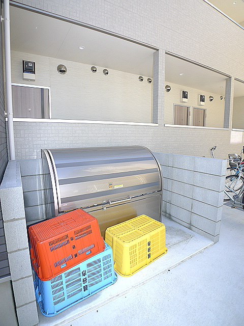 ウエストハイム大袋 専用ゴミ置場