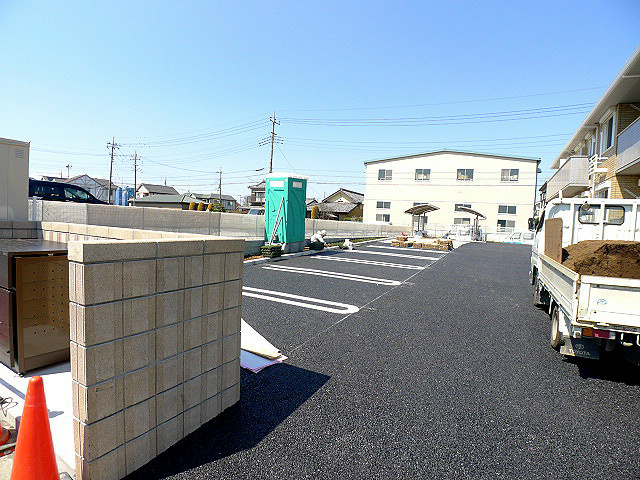 サンセレーナ 駐車場