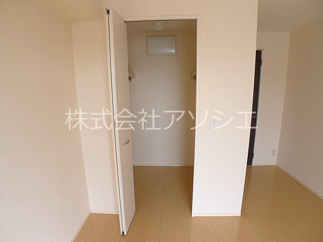 エクレール宮本 ウォークインクローゼット