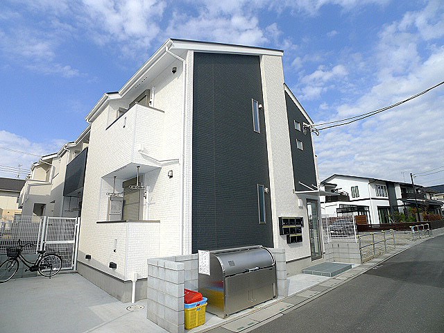 ウエストハイムＬＴのご紹介はアソシエ住まいの窓口にお任せください。