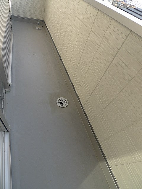 ウエストプラスワン ベランダ