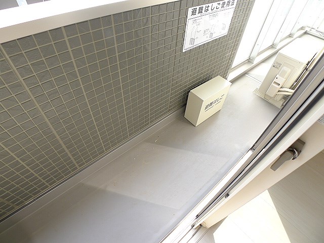 ロイジェントパークス　レイクタウン　Ⅲ　Ｍ ベランダ