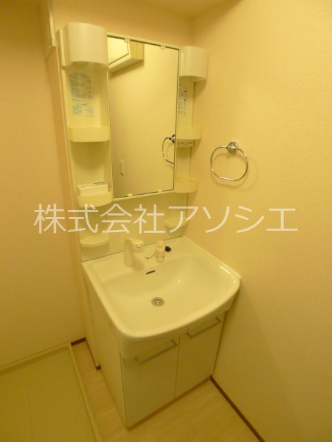 ヴィラアリエッティＢ 洗面所