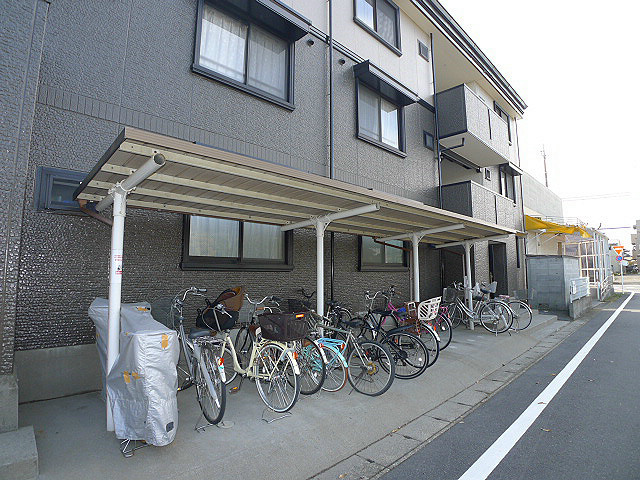 ピラタス　Ⅴ 駐輪場