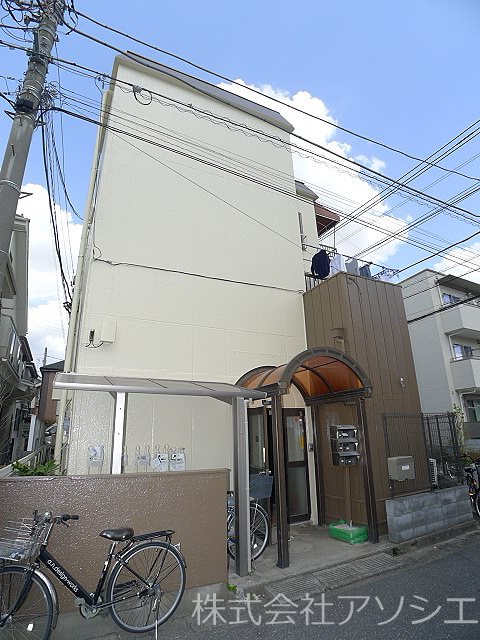 サンライトマンション サンライトマンションのご紹介は住まいの窓口アソシエにお任せください。