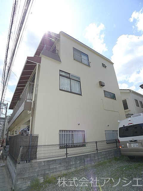 サンライトマンション サンライトマンションのご紹介は住まいの窓口アソシエにお任せください。