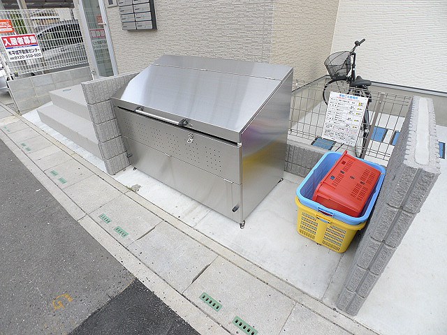 ウエストガーデンＬＴ1丁目 ゴミ置き場