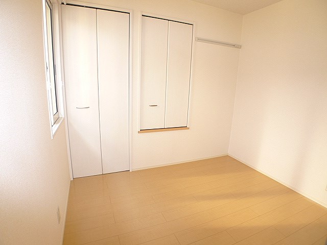 エスタシオン 洋室3.5帖