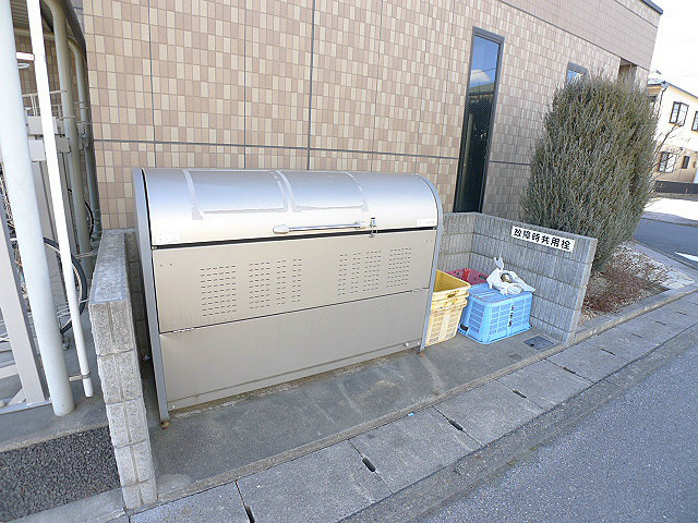 ウエストヒルズ ゴミ置場