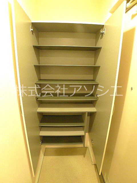 グランドソレーユ シューズボックス