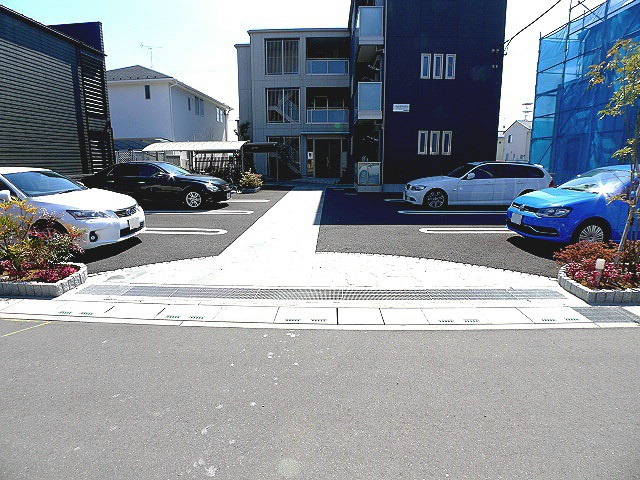 Ange de Bonheur 駐車場