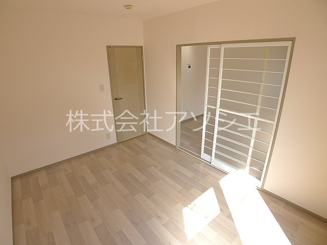アーバンヒルズ　Ⅰ 洋室6帖