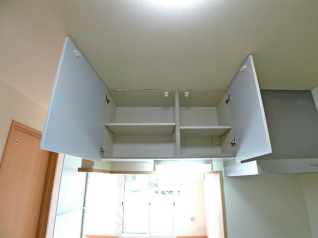 アルクス 吊り戸棚
