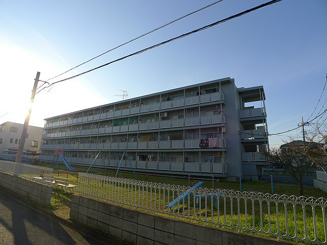 サン・コーポラス越谷　4号棟 越谷市内のお部屋探しは、アソシエ住まいの窓口にお任せください。