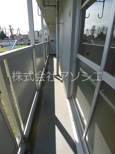 サン・コーポラス越谷　4号棟 ベランダ
