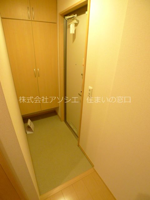 イリオス 玄関ホール