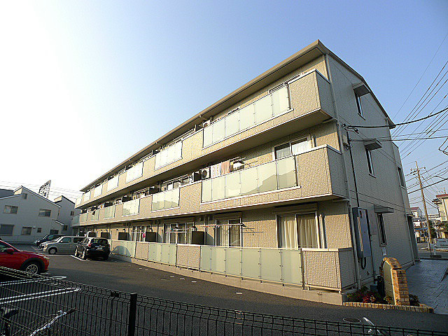 ゴールドパストラルⅢのご紹介は住まいの窓口 アソシエへお任せ下さい。