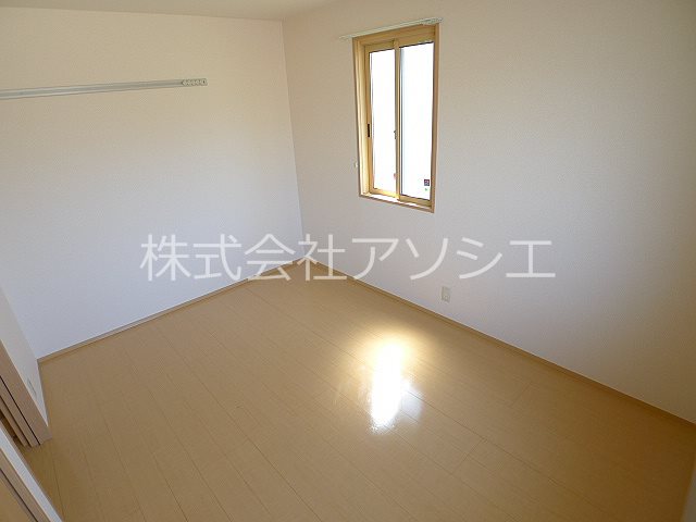 ゴールドパストラルⅢ 洋室6帖