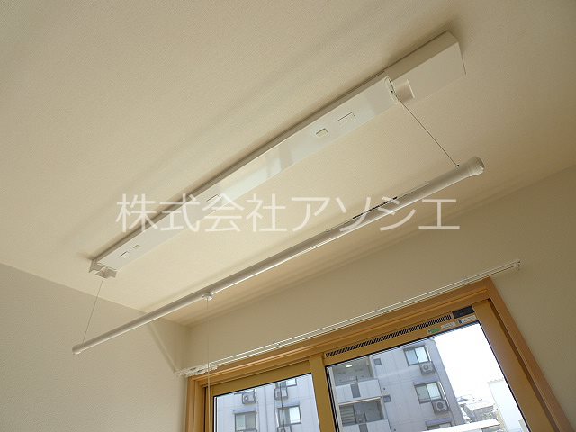 ゴールドパストラルⅢ 室内物干し