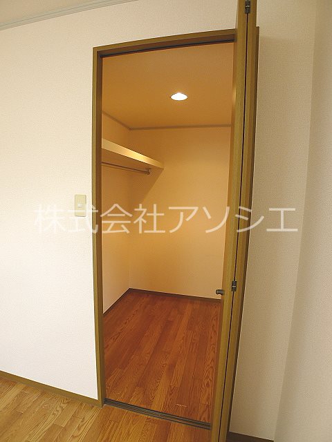 ヴァインベルク ウォークインクローゼット