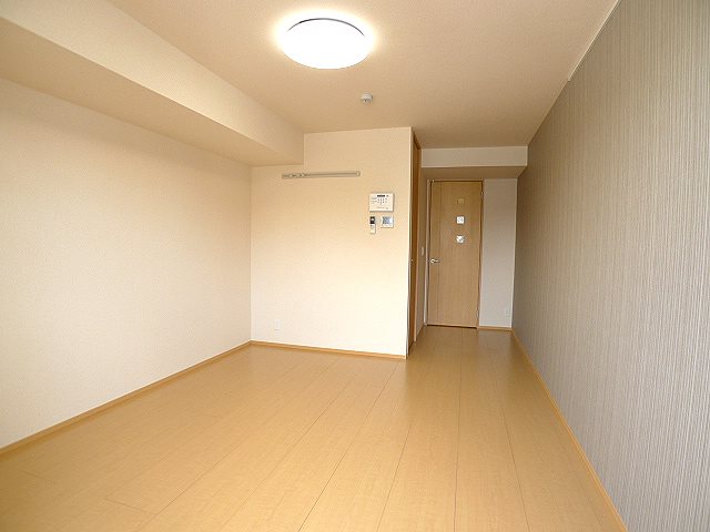 ガーデンソレイユ 洋室8.5帖