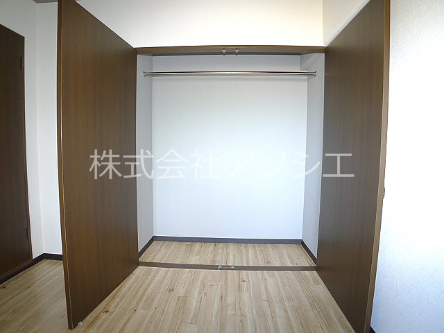 グランパレス鈴木 収納