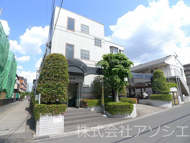 グリーンヒル102のご紹介は住まいの窓口 アソシエにお任せ下さい。