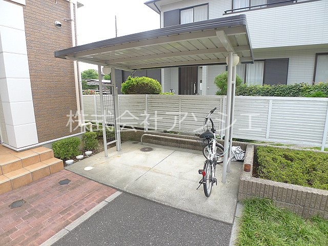 エイト・パル 駐輪場