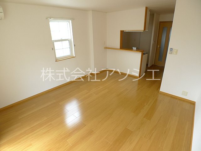 エイト・パル 洋室8.9帖