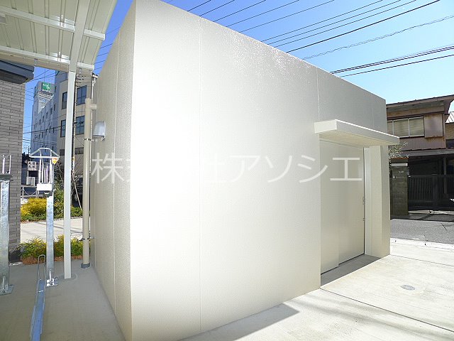 SOPHIA HILLS ゴミ集積場