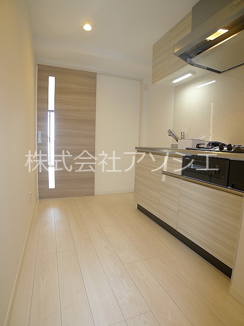SOPHIA HILLS キッチン