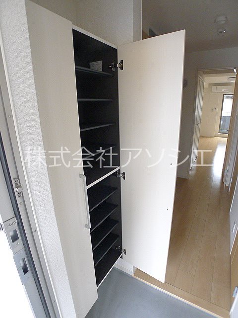 アンジュ　バランス シューズボックス