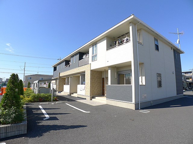 サニーヴィレッジＡのご紹介は住まいの窓口　アソシエにお任せ下さい。