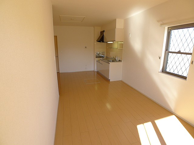 サニーヴィレッジＡ ＬＤＫ13.1帖