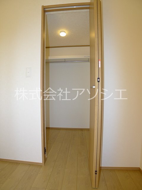 アリエル新越谷 収納