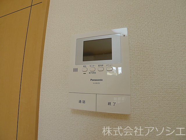 オレンジキャッスル越谷 モニター付きインターホン