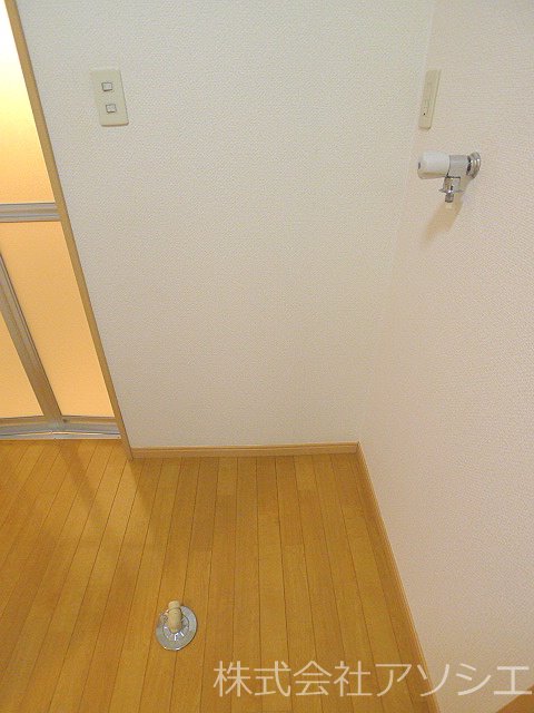 オレンジキャッスル越谷 室内洗濯機置き場