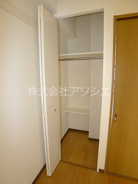 ハイアットプラザ新越谷 クローゼット
