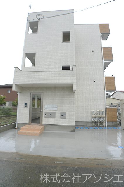 ウイングガーデン大袋のご紹介は住まいの窓口アソシエにお任せください。