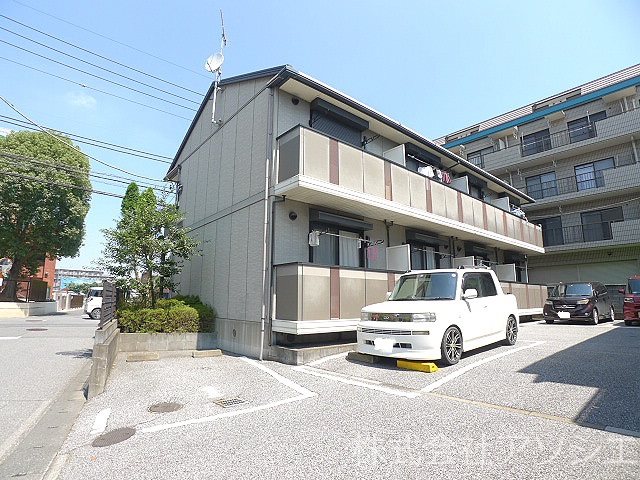 グレース・吉川でのお部屋探しは、アソシエ住まいの窓口へ。