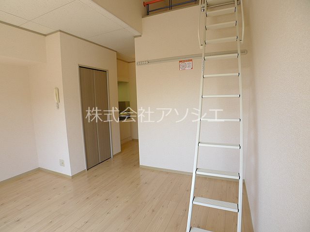 グレース リビング