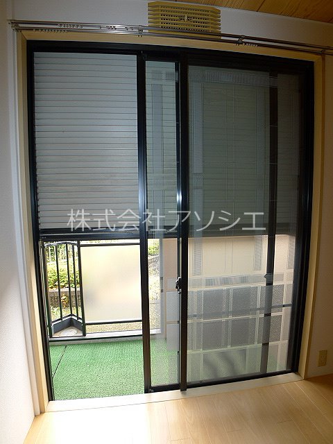 サンヴェールⅢ シャッター雨戸