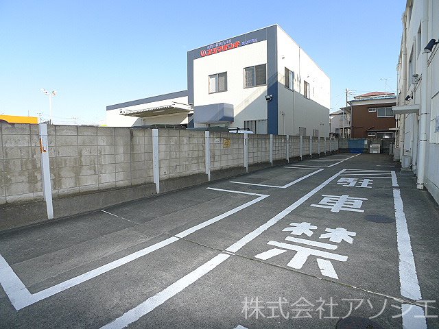 RSビル 駐車場