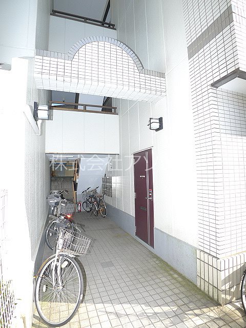 グランデ茜 エントランス