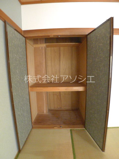 カーサ吉川 収納