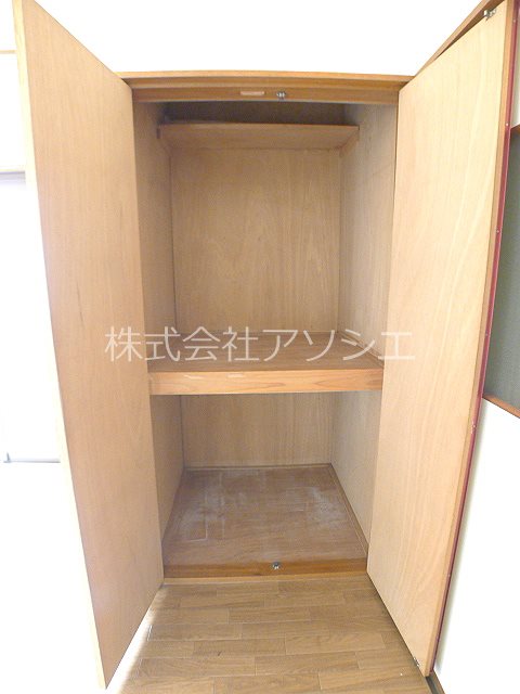 カーサ吉川 収納