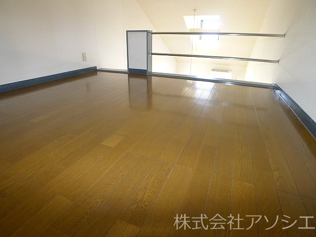 メゾン・ド・ジュネス ロフトスペース