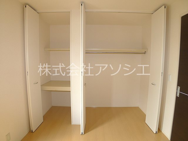 グレイスヒル 収納